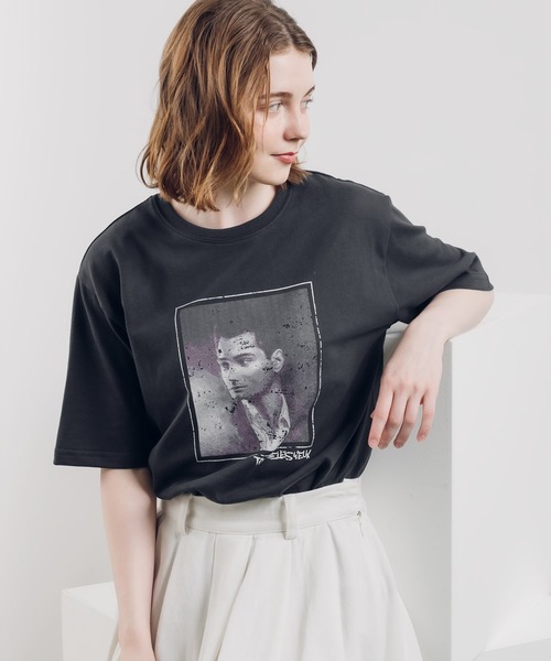 MUHET(ミュエータ)の「アソートプリントTシャツ(Tシャツ/カットソー・レディース・チャコールグレー/グレー系その他/アイボリー/ブラウン/オフホワイト・MEDIUM/X-LARGE)」の11枚目の写真