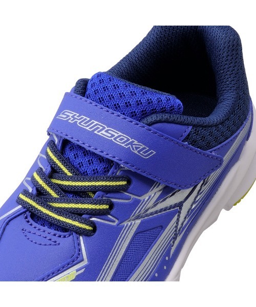 じゅえる アディダス（adidas）（キッズ）ジュニアバスケットシューズ