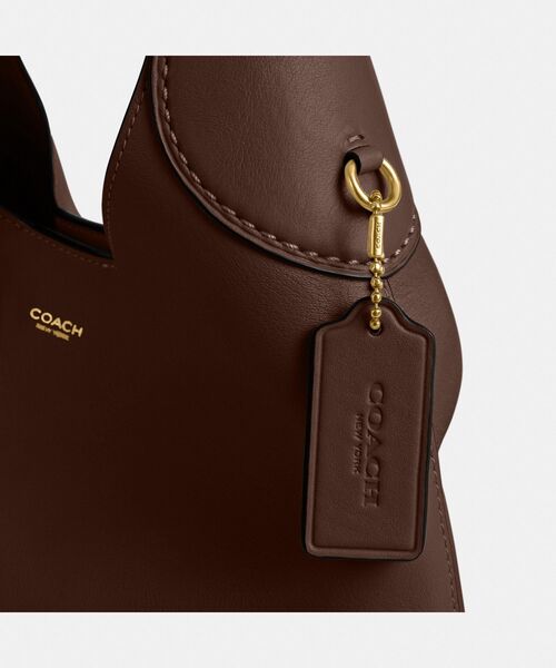 COACH(コーチ)の「ブルックリン ショルダー バッグ 28(ショルダーバッグ・レディース・ブラウン系その他・ONE)」の4枚目の写真