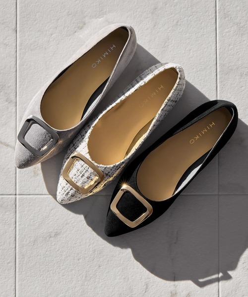 HIMIKO（ヒミコ）の「【HIMIKO】【WEB限定デザイン】ローヒールバックルパンプス/640004（パンプス・レディース・ブラック/アイボリー/ブラック系その他5/グレー・22.0cm/22.5cm/23.5cm/24.0cm/24.5cm/25.0cm/26.5cm/23.0cm/25.5cm/21.5cm/26.0cm）」の8枚目の写真