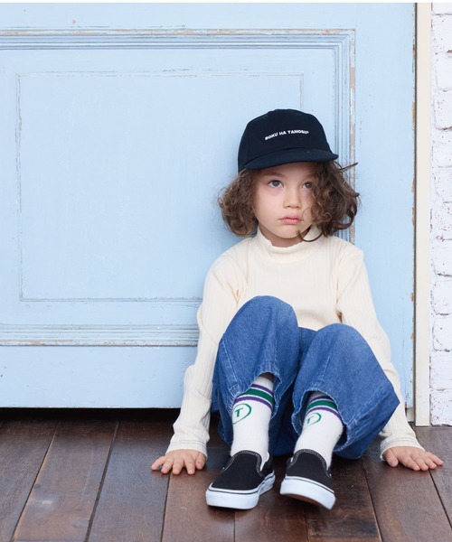 CALMIA(カルミア)の「裏起毛テレコハイネックトップス(Tシャツ/カットソー・キッズ・ブラック/ブラウン/ワインレッド/オフホワイト・100/110/90/150/140/130/120)」の18枚目の写真