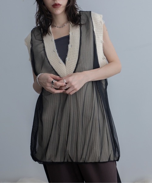 VACANCY（ヴァカンシー）の「チュールドッキングダメージニットベスト（ベスト・レディース・アイボリー/ブルー・FREE）」の2枚目の写真