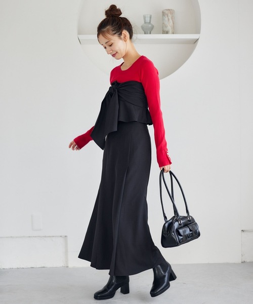 mysty woman（ミスティウーマン）の「【WEB限定】袖ボタンクルーネックニット　147762（ニット/セーター・レディース・ブラウン/ホワイト系その他/レッド/ピンク/グレイッシュブルー/グレー/オフホワイト/ブラック・FREE）」の18枚目の写真