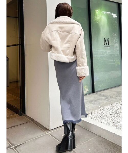MERCURYDUO(マーキュリーデュオ)の「フェイクムートンボンバージャケット(ムートンコート・レディース・チャコールグレー/ライトグレー/ベージュ/アイボリー・MEDIUM/SMALL)」の16枚目の写真