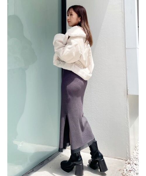 MERCURYDUO(マーキュリーデュオ)の「フェイクムートンボンバージャケット(ムートンコート・レディース・チャコールグレー/ライトグレー/ベージュ/アイボリー・MEDIUM/SMALL)」の19枚目の写真