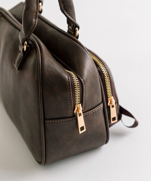 OLIVE des OLIVE（オリーブデオリーブ）の「サテンリボン付きボストンバッグ（ショルダーバッグ・レディース・ダークブラウン/ピンク/サックスブルー・FREE）」の20枚目の写真