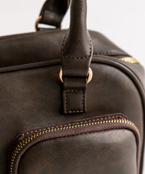 OLIVE des OLIVE（オリーブデオリーブ）の「サテンリボン付きボストンバッグ（ショルダーバッグ・レディース・ダークブラウン/ピンク/サックスブルー・FREE）」の21枚目の写真