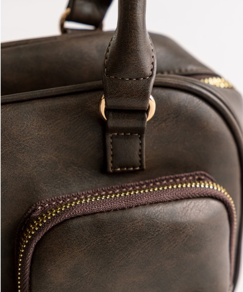 OLIVE des OLIVE（オリーブデオリーブ）の「サテンリボン付きボストンバッグ（ショルダーバッグ・レディース・ダークブラウン/ピンク/サックスブルー・FREE）」の5枚目の写真