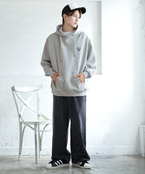 SIDEWAY STANCE（サイドウェイスタンス）の「【SIDEWAY STANCE】オリジナル ワンポイント刺しゅう スウェットプルパーカー（パーカー・メンズ・ブラック系/ライトグレー/ライトグレー系/ネイビー/ブラック/ネイビー系/ブラック系1/ネイビー系1/グレー系1・LARGE/SMALL/X-LARGE/MEDIUM）」の17枚目の写真