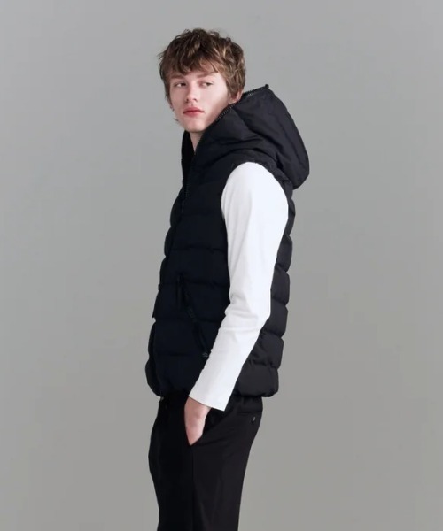 DUVETICA（デュベティカ）の「DUVETICA/デュベティカ/ALISTERIA/アリステリア（ダウンベスト・メンズ・ネイビー/ブラック/アイボリー・46/48/50/52）」の4枚目の写真