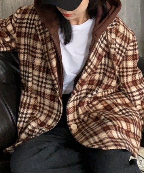 Achic（アシック）の「ダッフルチェスターコート（テーラードジャケット・レディース・ブラウン・M）」の15枚目の写真