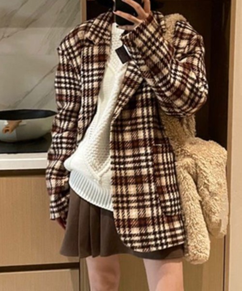 Achic（アシック）の「ダッフルチェスターコート（テーラードジャケット・レディース・ブラウン・M）」の18枚目の写真