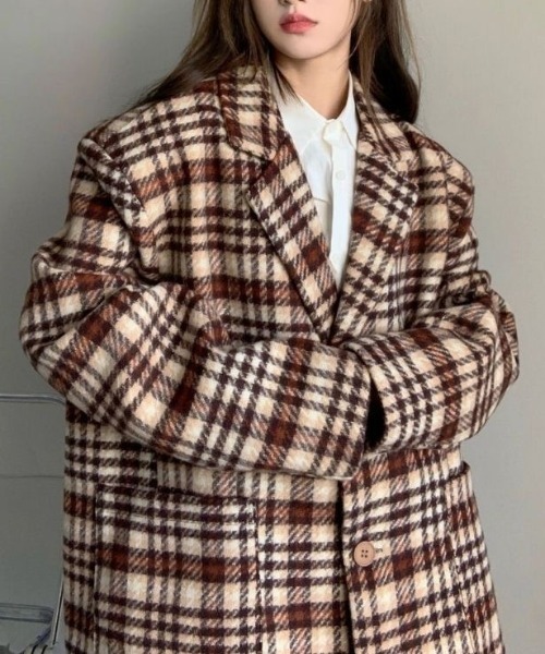 Achic（アシック）の「ダッフルチェスターコート（テーラードジャケット・レディース・ブラウン・M）」の5枚目の写真