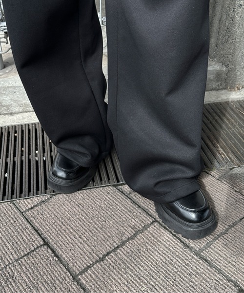 LVEU.(ラブユ.)の「【LVEU.】スウェットワイドパンツ / ボトムス スウェット パンツ ストレッチ ワイド ルーズ イージーパンツ シンプル ストリート モード ノームコア ブラック グレー(スウェットパンツ・レディース・ブラック/グレー・FREE)」の8枚目の写真
