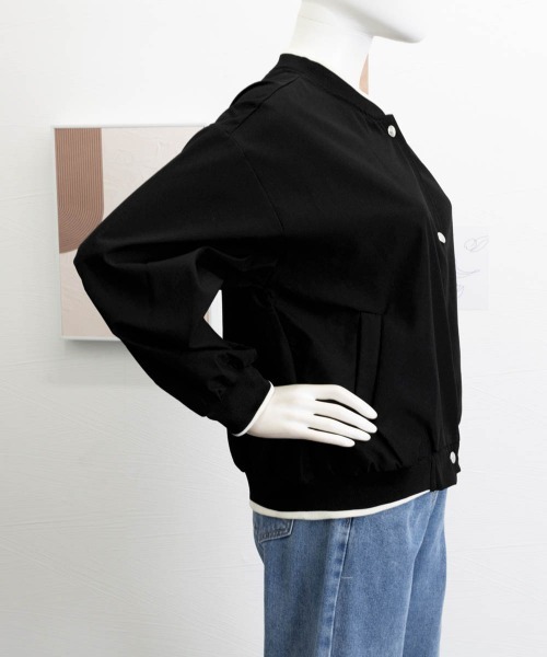 Miniministore(ミニミニストア)の「ライトクロップドブルゾンレディース韓国風(ブルゾン・レディース・アイボリー/ブラック/ピンク・FREE)」の12枚目の写真