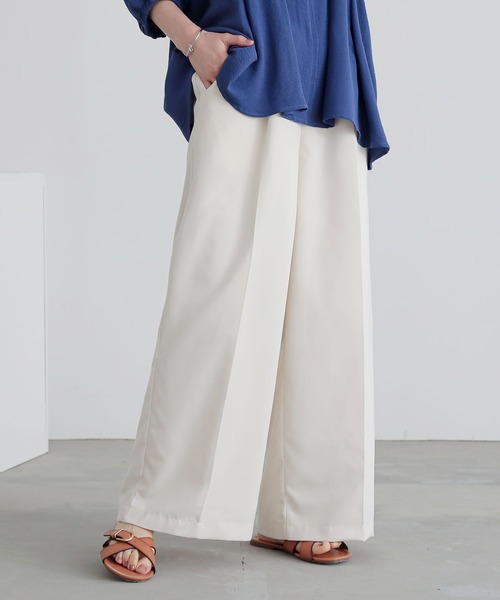 n'OrLABEL（ノアールレーベル）の「『タックワイドスラックス』（スラックス・レディース・アイボリー/ブラック/ブルー/グレー/ブラウン・1/2）」の2枚目の写真