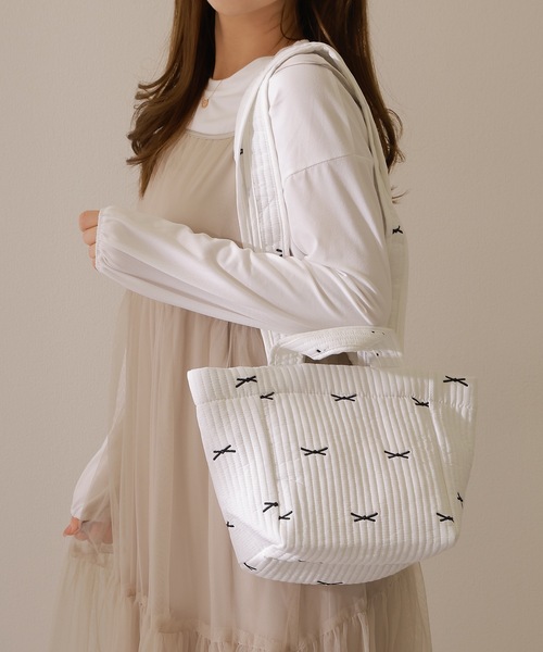 ◆MICHAA ベルテッドキルティング刺繍ロングパディング 刺繍とキルティングと、 ：BUNON | SUNNY CLOUDY RAINY（サニー