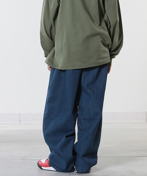 SHOO・LA・RUE（シューラルー）の「【100-150cm/洗える/男女兼用】穿くだけで旬な着こなしに アソートカーブパンツ（その他パンツ・キッズ・キャメル/サックスブルー系5/ブルー系その他7/ブラック/ライトベージュ・10/11/12/13/14/15 ）」の20枚目の写真