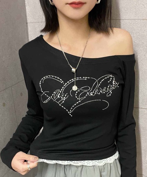 NANEA(ナネア)の「ラインストーンロゴワンショルダートップス(Tシャツ/カットソー・レディース・ブラック/ベージュ・SMALL/MEDIUM/LARGE)」の14枚目の写真