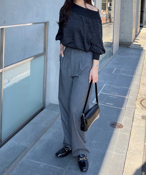 nelliy.(ネルリー)の「ドロストラメオフショルスウェット(スウェット・レディース・グレー/ブラック・LARGE/MEDIUM)」の8枚目の写真