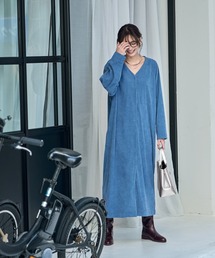 STYLE DELI（スタイルデリ）の「ライトコーデュロイVネックワンピース（Tシャツ/カットソー）」