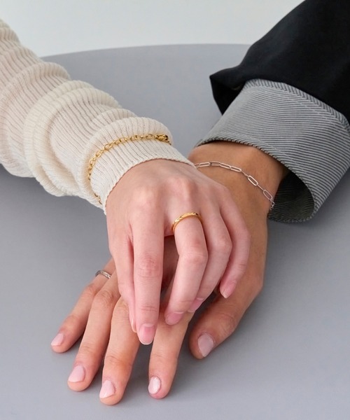 Phoebe（フィービィー）の「【金属アレルギー対応/ユニセックス】チャンキーミックスチェーンブレスレット/サージカルステンレス/全長:16.5cm+4cmシンプルチェーン（ブレスレット・レディース・シルバー/イエローゴールド・FREE）」の4枚目の写真