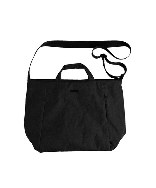 ROOTOTE（ルートート）の「ルートート / SN.ミディアム2way.ライトウォーターリペレント-G（ショルダーバッグ・レディース・ネイビー/ブラック/オリーブ/グレー・FREE）」の2枚目の写真
