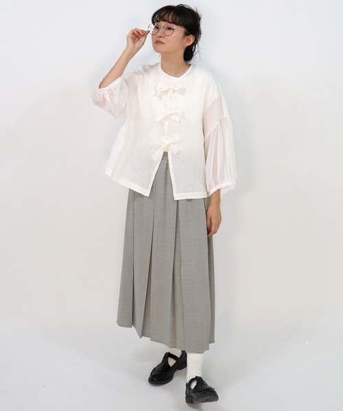 haupia(ハウピア)の「結んで開く。【ブラウス】(シャツ/ブラウス・レディース・オフホワイト/ブラック/ベージュ/スモークピンク・MEDIUM)」の20枚目の写真