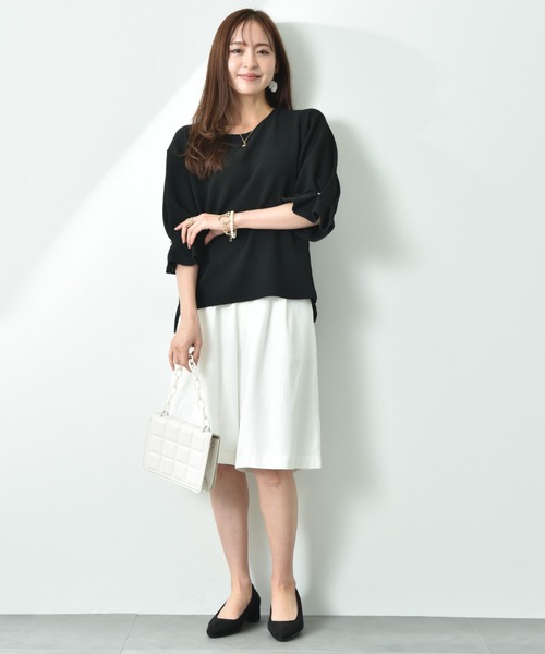 INTERPLANET（インタープラネット）の「フクレジャガード袖口タックデザインプルオーバー（Tシャツ/カットソー・レディース・オフホワイト/ブラック/ライトグレー・FREE）」の12枚目の写真