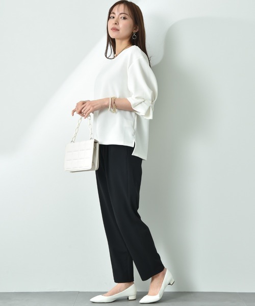 INTERPLANET（インタープラネット）の「フクレジャガード袖口タックデザインプルオーバー（Tシャツ/カットソー・レディース・オフホワイト/ブラック/ライトグレー・FREE）」の19枚目の写真