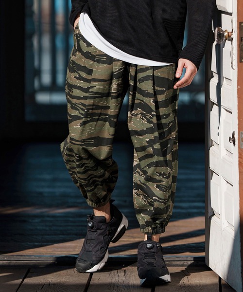 CAMBIO(カンビオ)の「mp13247-Camouflage Ripstop Balloon Jogger Pants ミリタリーバルーンパンツ(その他パンツ・メンズ・タイガーカモ/グレー系カモフラージュ/ウッドランド・S/M/L)」の6枚目の写真