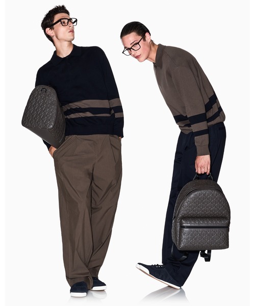 ARMANI EXCHANGE(アルマーニエクスチェンジ)の「【A|X アルマーニ エクスチェンジ】オールオーバーエンボスロゴ バックパック(EC限定カラー含)(バックパック/リュック・メンズ・ブラック/ブラウン/ホワイト・FREE)」の9枚目の写真