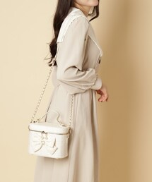 Ober Tashe（オーバータッシェ）の「リボン付きバニティショルダーバッグ（ショルダーバッグ）」