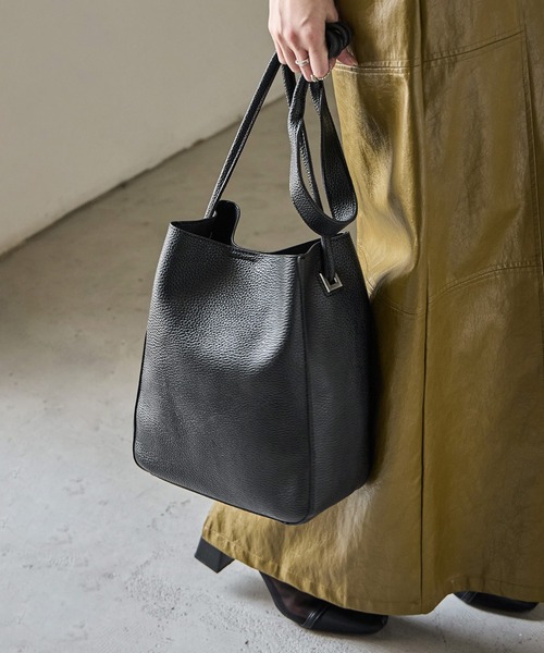 Fashion Letter（ファッションレター）の「フェイクレザー スクエアショルダーバッグ（ショルダーバッグ・レディース・ベージュ/ブラック・FREE）」の7枚目の写真