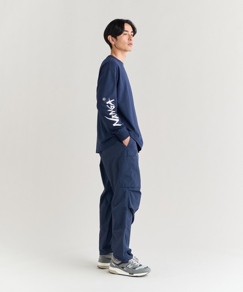 NANGA(ナンガ)の「ECOHYBRID SLV LOGO L/S TEE / エコハイブリッド スリーブ ロゴ ロングスリーブティー(Tシャツ/カットソー・メンズ・ホワイト/ブラック/サーモンピンク/ダークネイビー・XL/L/M/S)」の22枚目の写真