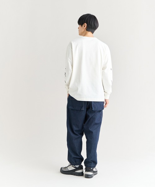 NANGA(ナンガ)の「ECOHYBRID SLV LOGO L/S TEE / エコハイブリッド スリーブ ロゴ ロングスリーブティー(Tシャツ/カットソー・メンズ・ホワイト/ブラック/サーモンピンク/ダークネイビー・XL/L/M/S)」の19枚目の写真