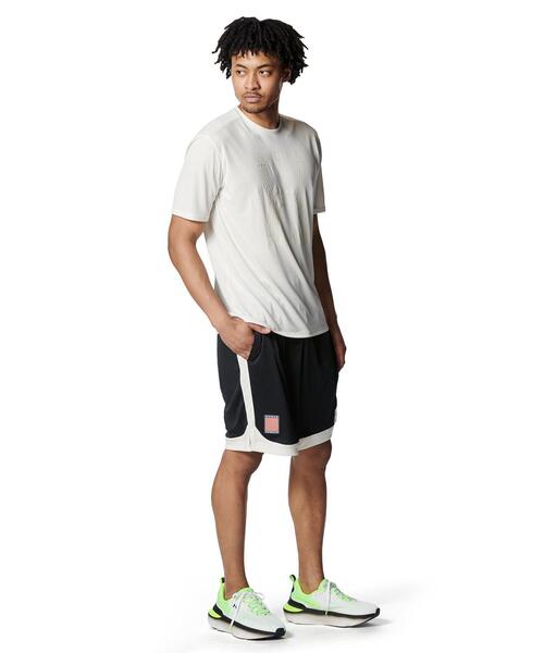 UNDER ARMOUR(アンダーアーマー)の「UAインフィニット エリート2(ランニング/メンズ)(スニーカー・メンズ・グレー系その他・27.0cm/27.5cm/28.0cm/28.5cm/25.0cm/26.0cm/29.0cm/25.5cm/26.5cm)」の3枚目の写真