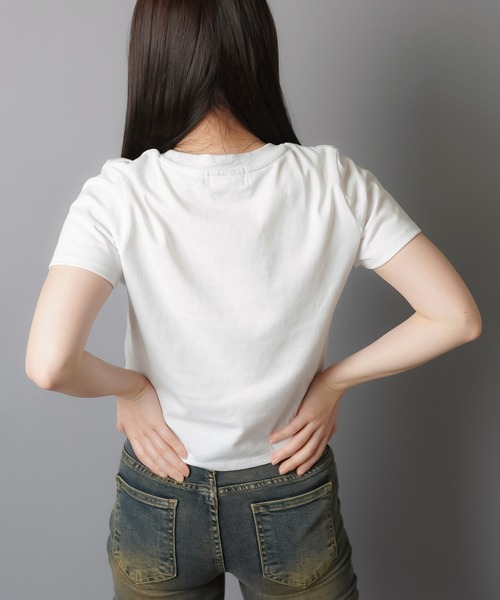 SPINNS（スピンズ）の「半袖ピタTシャツ/デニムワッペン（Tシャツ/カットソー・レディース・カーキ/レッド/オフホワイト/ブラック/ブルー系その他/ホワイト系その他・ONESIZE）」の11枚目の写真