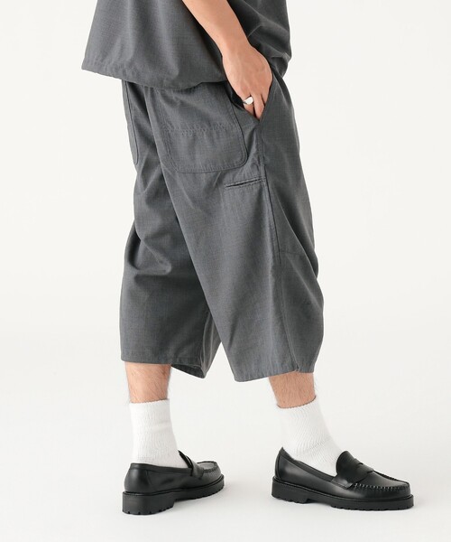 BEAMS（ビームス）の「ワイド ショート スラックス（その他パンツ・メンズ・グレー/ブラック・S/XL/L/M）」の11枚目の写真