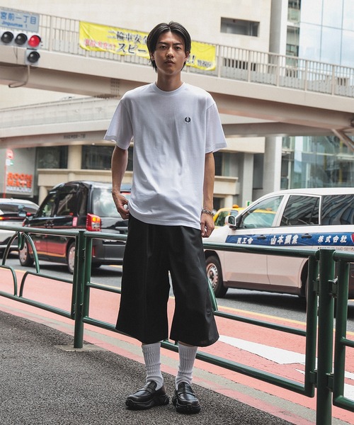 BEAMS（ビームス）の「ワイド ショート スラックス（その他パンツ・メンズ・グレー/ブラック・S/XL/L/M）」の3枚目の写真