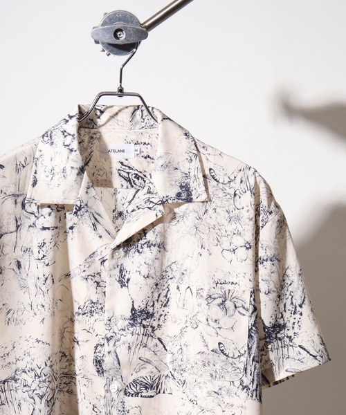 ATELANE（アテレーン）の「ATELANE ルーズシルエット総柄開襟アロハシャツ（シャツ/ブラウス・レディース・ブラック/グレー/ブルー/ワイン/グリーン/ブラック系1/ベージュ/ブラック系/ネイビー/アイボリー/ネイビー系/ベージュ系/ブラウン/アイボリー系・M/L/XL）」の13枚目の写真