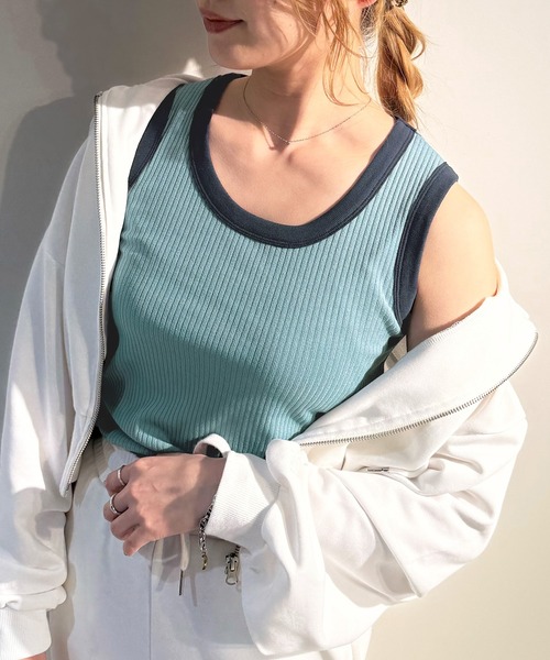 DOUBLE NAME（ダブルネーム）の「ランダムリブ配色トリムタンク（キャミソール・レディース・オフホワイト/ブルー/オレンジ/スミクロ・FREE）」の5枚目の写真