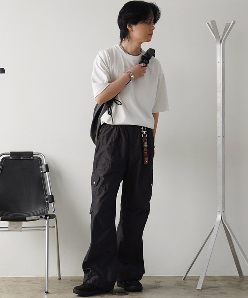 WYM LIDNM（ウィム バイ リドム）の「GOLD COMBINATION BOLD METAL BANGLE（バングル/リストバンド・メンズ・シルバー×ゴールド・FREE）」の11枚目の写真