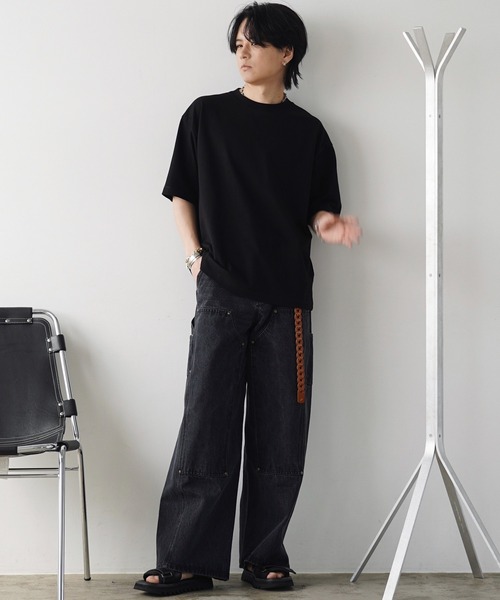 WYM LIDNM（ウィム バイ リドム）の「GOLD COMBINATION BOLD METAL BANGLE（バングル/リストバンド・メンズ・シルバー×ゴールド・FREE）」の2枚目の写真