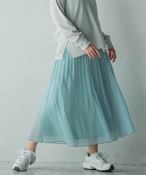 MAYSON GREY（メイソングレイ）の「消しプリーツスカート≪手洗い可能≫（スカート・レディース・ベージュ/グリーン/ホワイト/ブルー・M）」の12枚目の写真