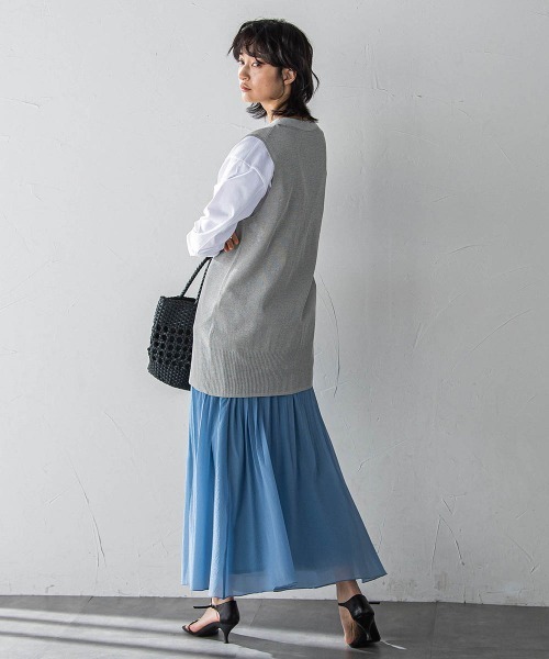 MAYSON GREY（メイソングレイ）の「消しプリーツスカート≪手洗い可能≫（スカート・レディース・ベージュ/グリーン/ホワイト/ブルー・M）」の7枚目の写真