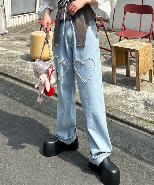 Alley Tokyo（アリートーキョー）の「キラキラビジュ―＆ハートデニム（デニムパンツ・レディース・ブルー系その他/サックスブルー・FREE）」の18枚目の写真