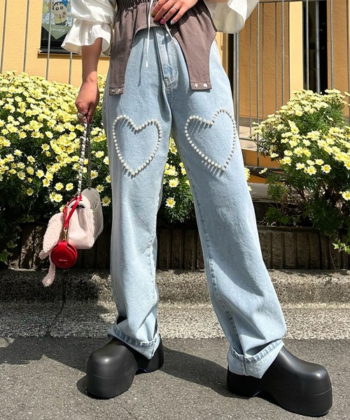 Alley Tokyo（アリートーキョー）の「キラキラビジュ―＆ハートデニム（デニムパンツ・レディース・ブルー系その他/サックスブルー・FREE）」の19枚目の写真