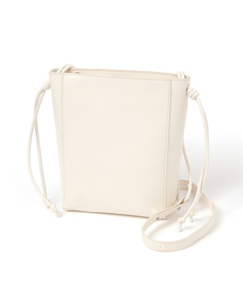 GLOBAL WORK(グローバルワーク)の「スペ軽3ROOMショルダー/325957(ショルダーバッグ・レディース・ベージュ系その他2/シルバー/イエロー/アイボリー/ブラック/レッド・ONE SIZE)」の11枚目の写真