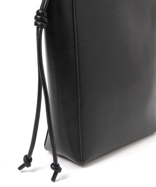 GLOBAL WORK(グローバルワーク)の「スペ軽3ROOMショルダー/325957(ショルダーバッグ・レディース・ベージュ系その他2/シルバー/イエロー/アイボリー/ブラック/レッド・ONE SIZE)」の19枚目の写真